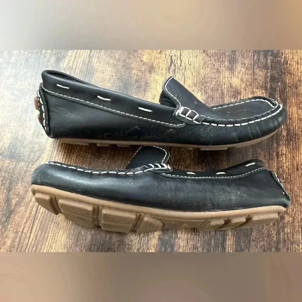 Jacadi Paris | boys leather loafer shoes. Size: 34 European, 2.5 U.S.